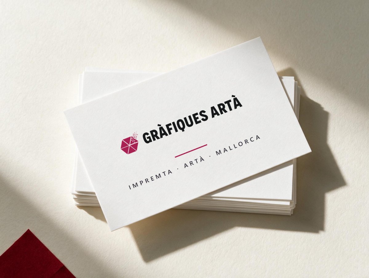 Targetes de visita impreses amb el logotip de Gràfiques Artà